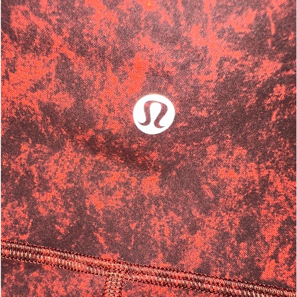 Lululemon Red and Black Marble Capri Leggings - Picture 3 of 6